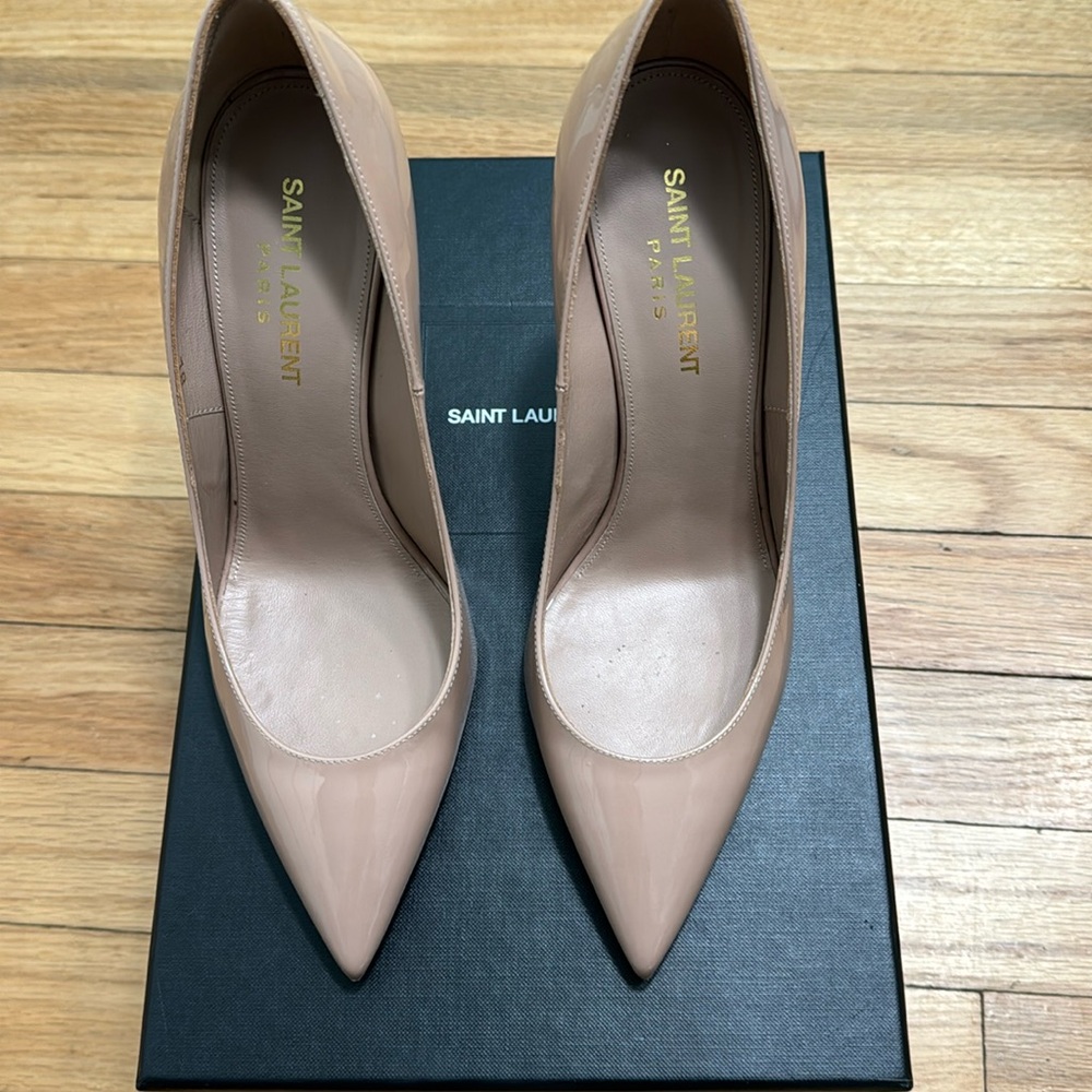 SAINT LAURENT Anja Pointed-toe Pumps - Beige